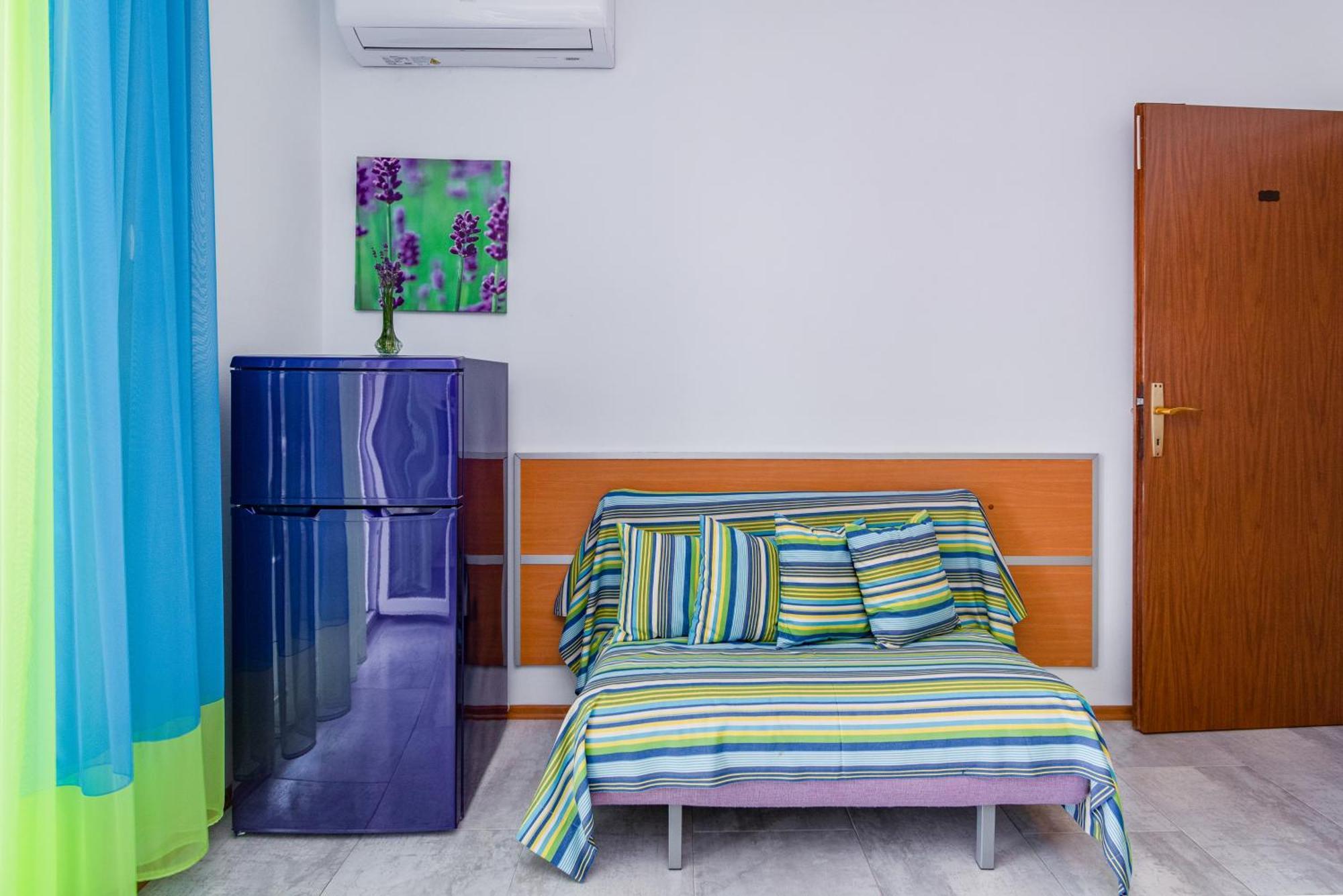 Apartments By The Sea Medveja, Opatija - 7720 لوفغان الغرفة الصورة